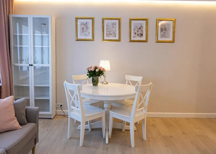 Przytulny Apartament Obok Jasnej Gory By Noclegi Renters